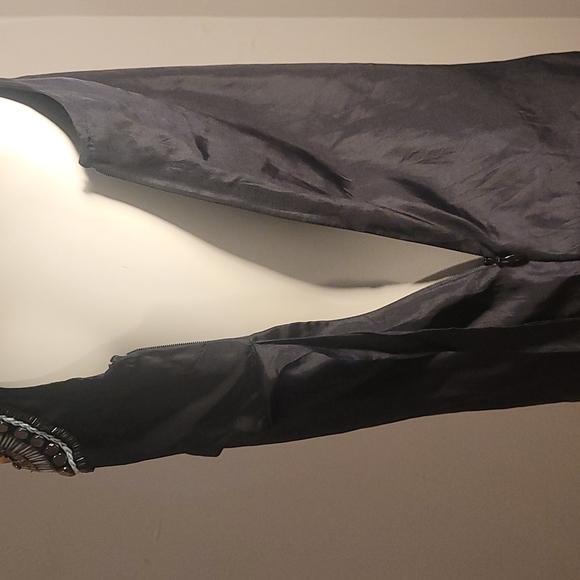 Guess 100% silk beaded top - Picture 9 of 9